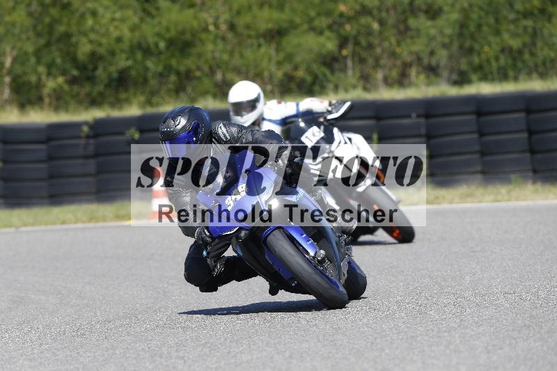 Archiv-2025/48 25.08.2025 Cornu Master School ADR/rot-rouge/349